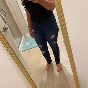 American Eagle distressed jeggings